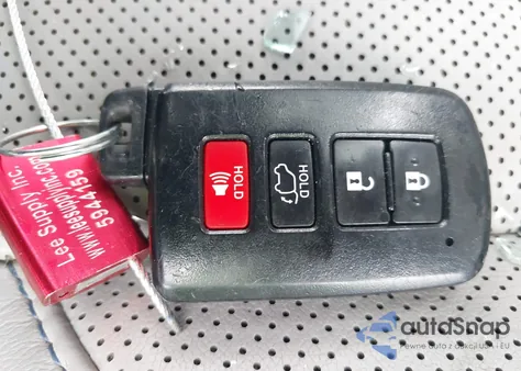 2016 Toyota Highlander Hybrid Limited Platinum V6 from USA, damaged, VIN 5TDDCRFH7GS014866